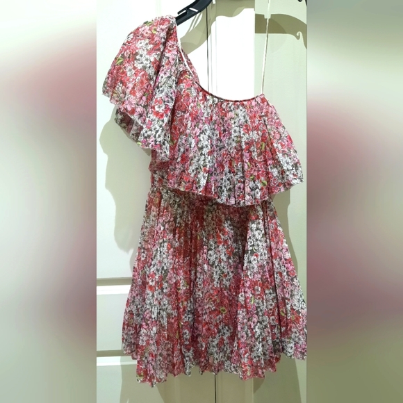 H&M X GIAMBATTISTA VALLI Puffy Dress - Picture 3 of 4